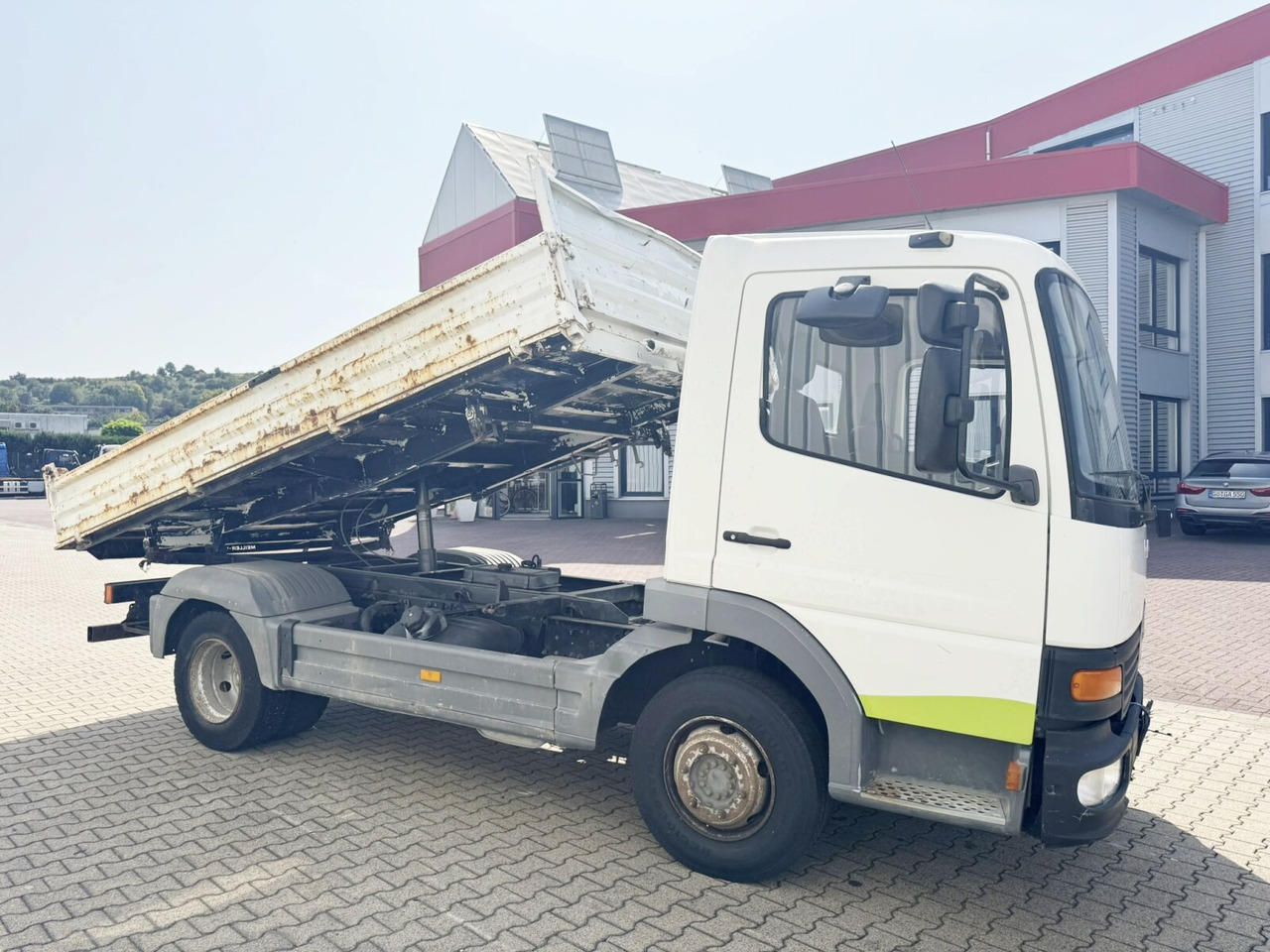 Mercedes-Benz Atego 815 K 4x2 Atego 815 K 4x2, 2 x AHK, Meiller - מזהיר: תמונה 5 Mercedes-Benz Atego 815 K 4x2 Atego 815 K 4x2, 2 x AHK, Meiller - מזהיר: תמונה 5
