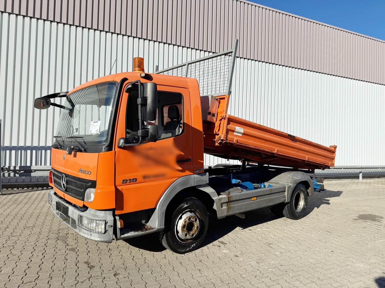 Mercedes-Benz Atego 818 K 4x2 Atego 818 K 4x2, 2x AHK - מזהיר: תמונה 1 Mercedes-Benz Atego 818 K 4x2 Atego 818 K 4x2, 2x AHK - מזהיר: תמונה 1