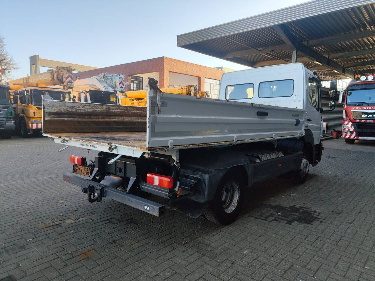 Mercedes-Benz Atego 818 K 4x2 Atego 818 K 4x2, Meiller-Kipper, - מזהיר: תמונה 5 Mercedes-Benz Atego 818 K 4x2 Atego 818 K 4x2, Meiller-Kipper, - מזהיר: תמונה 5