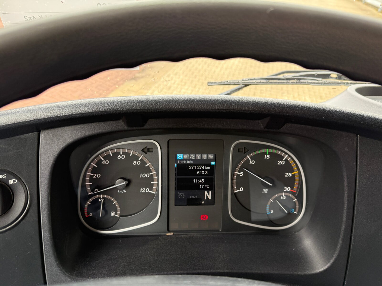 Mercedes-Benz Atego 818 LK 4x2 Atego 818 LK 4x2, 2x AHK - מזהיר: תמונה 4 Mercedes-Benz Atego 818 LK 4x2 Atego 818 LK 4x2, 2x AHK - מזהיר: תמונה 4