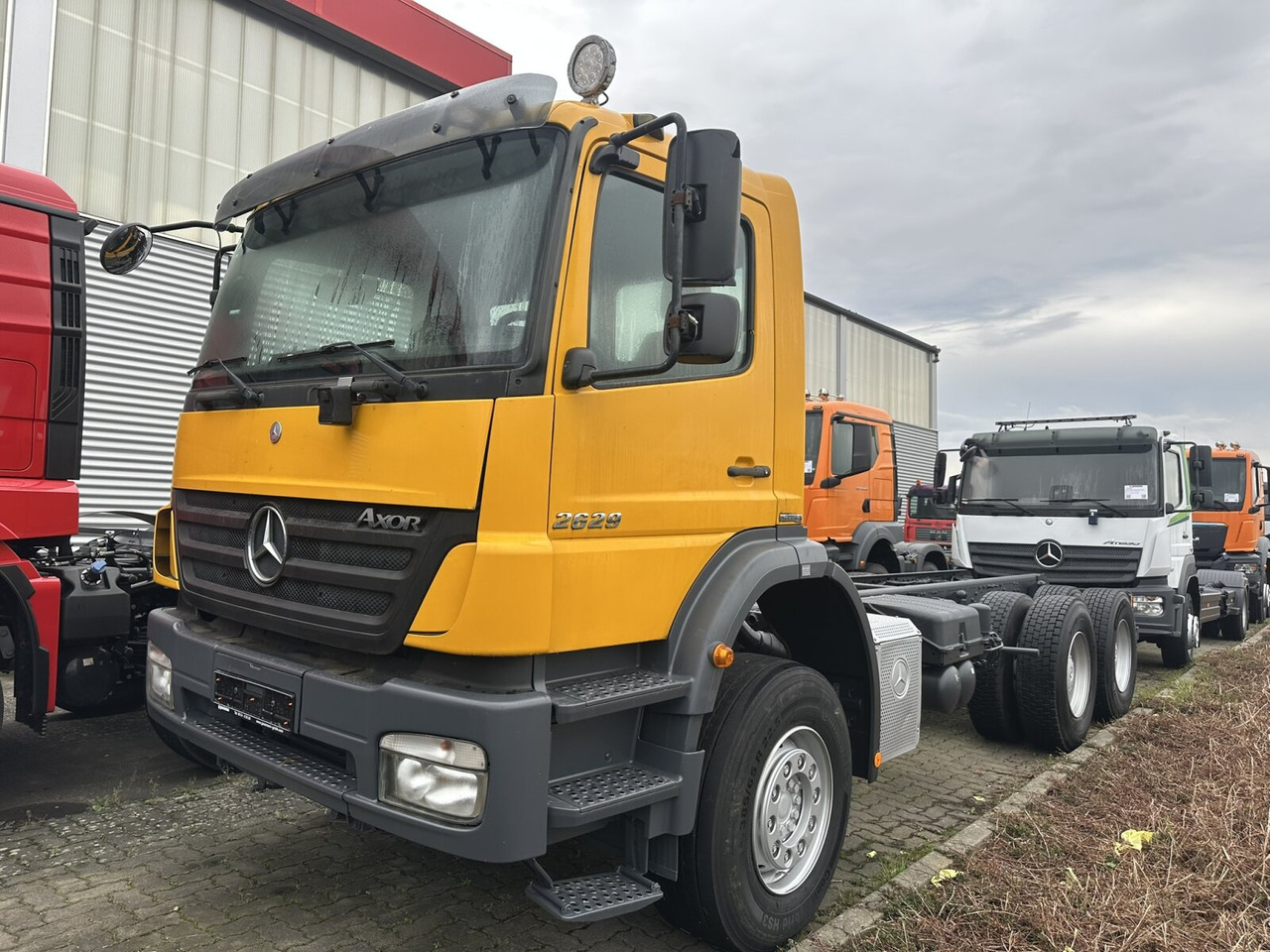 משאית עם שלדת תא Mercedes-Benz Axor 2629 K 6x4 Axor 2629 K 6x4, PTO, Steel, Manual, 6-Zylinder: תמונה 8