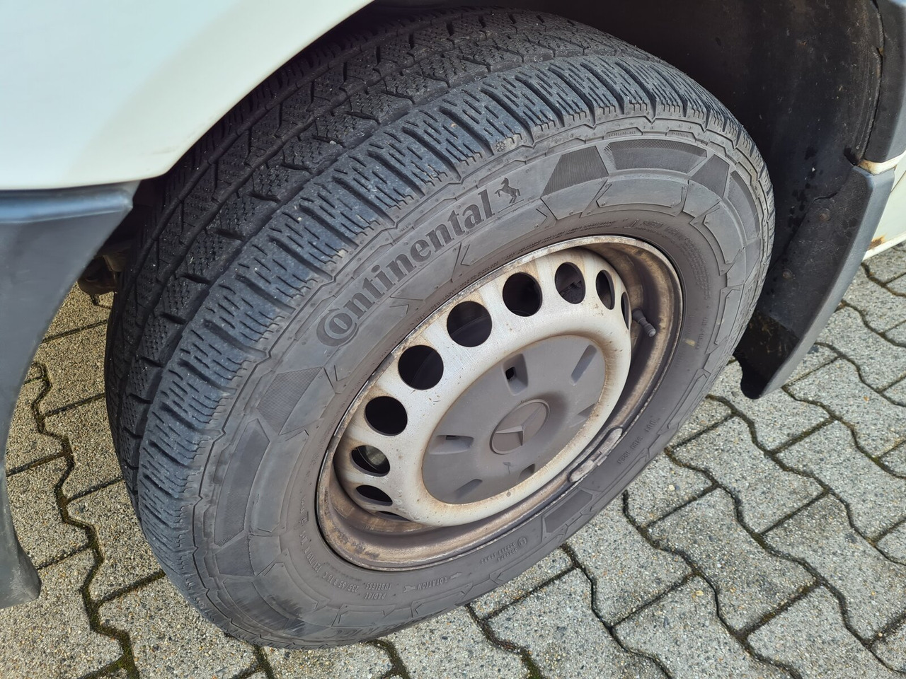 הַחכָּרָה Mercedes-Benz Sprinter 316 KA 4x2 Sprinter 316 KA 4x2, Rettungswagen Mercedes-Benz Sprinter 316 KA 4x2 Sprinter 316 KA 4x2, Rettungswagen: תמונה 13