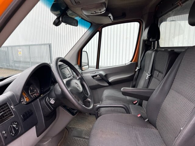Mercedes-Benz Sprinter 515 CDI 4x2 Sprinter 515 CDI 4x2 - כלי רכב מסחרי עם לוח: תמונה 3 Mercedes-Benz Sprinter 515 CDI 4x2 Sprinter 515 CDI 4x2 - כלי רכב מסחרי עם לוח: תמונה 3
