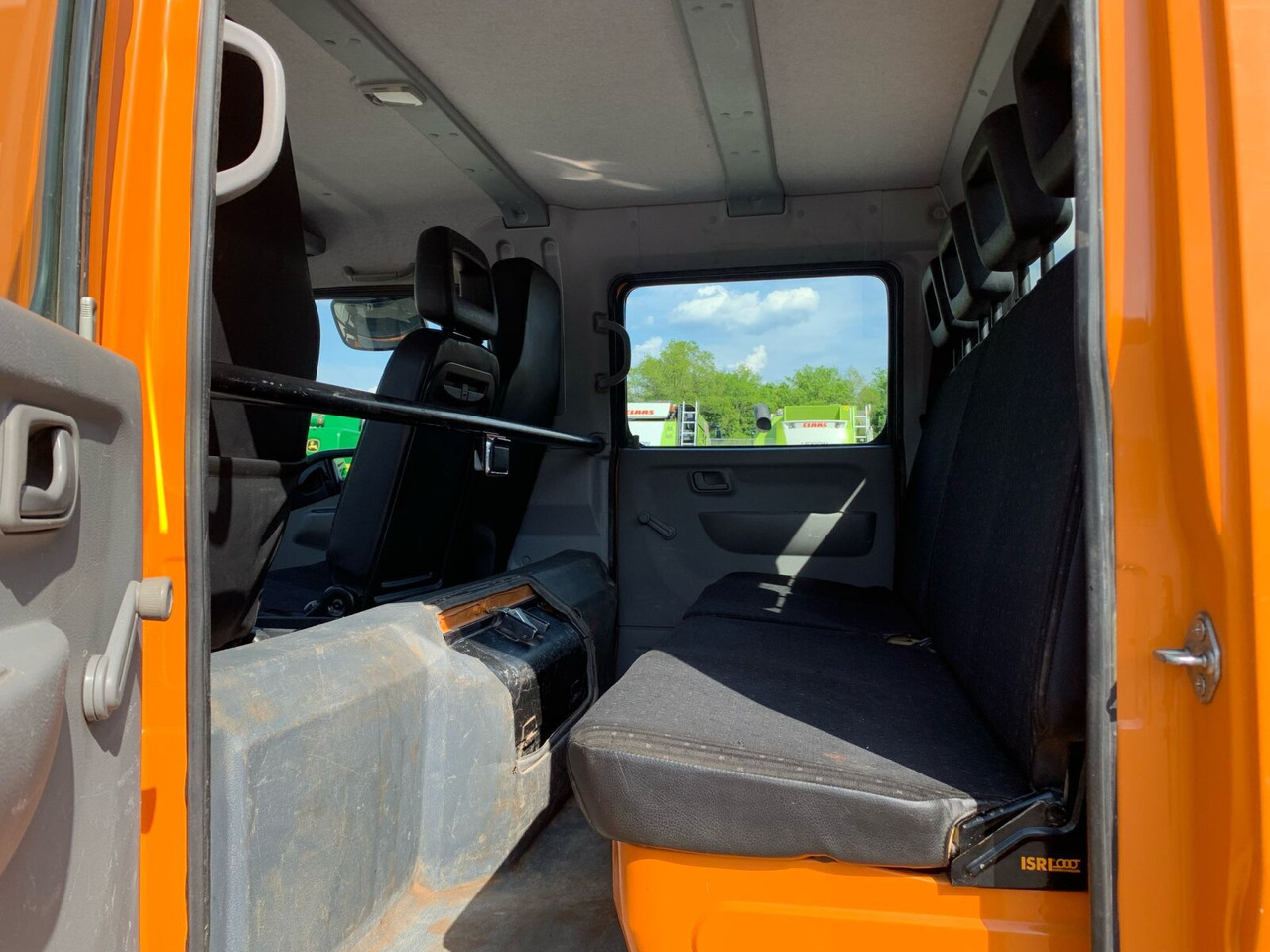 Mitsubishi Canter 6 C18D 4x4 Canter 6 C 18 D/4x4, Allrad, Doka, Kugel AHK, Bluetec - מזהיר: תמונה 5 Mitsubishi Canter 6 C18D 4x4 Canter 6 C 18 D/4x4, Allrad, Doka, Kugel AHK, Bluetec - מזהיר: תמונה 5