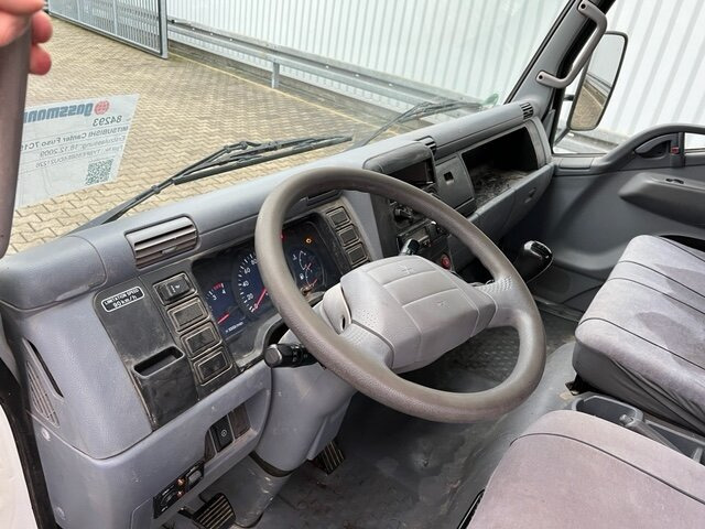 Mitsubishi Canter Fuso 7C15D 4x2 Canter Fuso 7C15D 4x2 - מזהיר: תמונה 3 Mitsubishi Canter Fuso 7C15D 4x2 Canter Fuso 7C15D 4x2 - מזהיר: תמונה 3