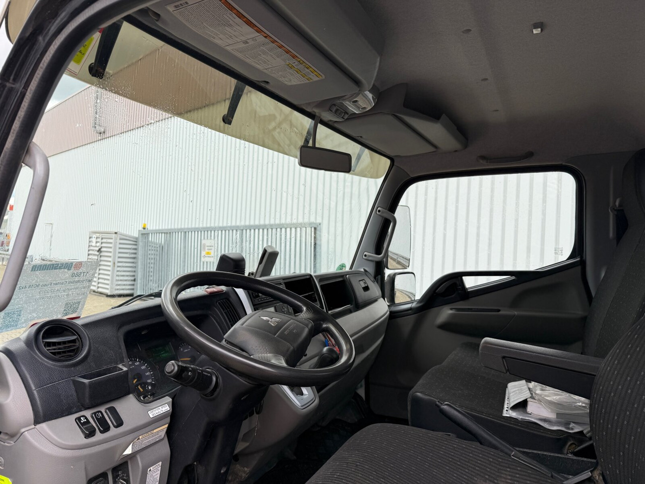 Mitsubishi Canter Fuso 9C18 4x2 Canter Fuso 9C18 4x2, Marrel City Abrollanlage - משאית הרמת וו: תמונה 2 Mitsubishi Canter Fuso 9C18 4x2 Canter Fuso 9C18 4x2, Marrel City Abrollanlage - משאית הרמת וו: תמונה 2