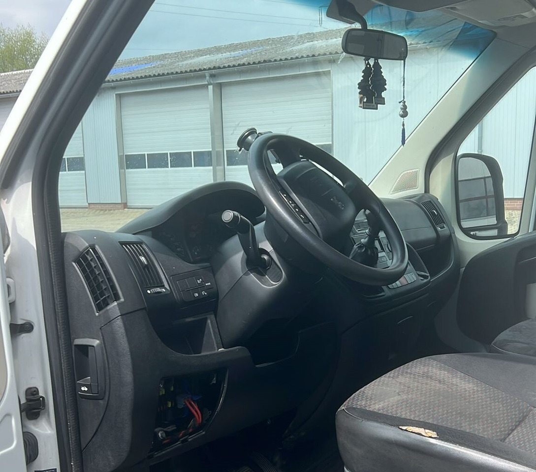 Peugeot Boxer 4x2 Doka Boxer 4x2 Doka - כלי רכב מסחרי במיטה שטוחה, כלי רכב מסחרי קומבי: תמונה 4 Peugeot Boxer 4x2 Doka Boxer 4x2 Doka - כלי רכב מסחרי במיטה שטוחה, כלי רכב מסחרי קומבי: תמונה 4