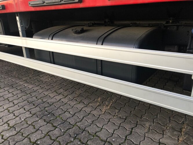 משאית תיבה Renault Midlum 220 DXi 4x2: תמונה 6