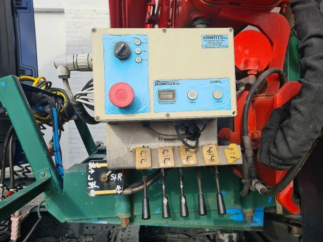 SCHELLING 504 H 22 SCHELLING 504 H 22 mit Kran Ferrari 708, 7m/t - סמיטריילר צד נופל/ שטוח: תמונה 5 SCHELLING 504 H 22 SCHELLING 504 H 22 mit Kran Ferrari 708, 7m/t - סמיטריילר צד נופל/ שטוח: תמונה 5