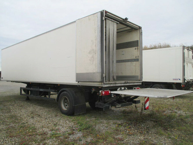 SVKA 10 ZVKA 10 City-Sattel Thermo King SL 200e - סמיטריילר עם קירור: תמונה 3 SVKA 10 ZVKA 10 City-Sattel Thermo King SL 200e - סמיטריילר עם קירור: תמונה 3