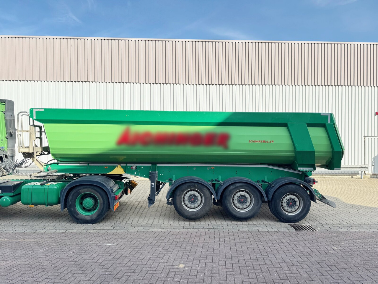 Schwarzmüller K-Serie Kippauflieger K-Serie Kippauflieger, Hardoxmulde ca. 25m³, 2x Liftachse - סמיטריילר: תמונה 4 Schwarzmüller K-Serie Kippauflieger K-Serie Kippauflieger, Hardoxmulde ca. 25m³, 2x Liftachse - סמיטריילר: תמונה 4