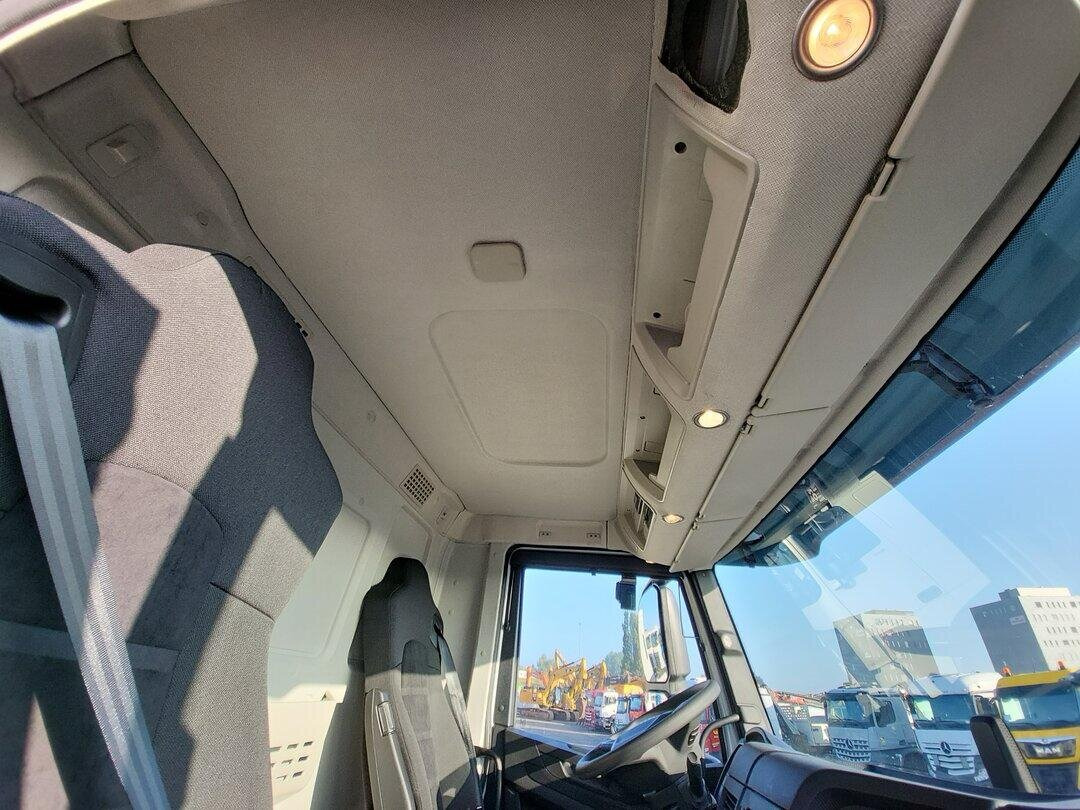 T-Way 360 6x6 T-Way 360 6x6 - משאית הרמת וו: תמונה 5 T-Way 360 6x6 T-Way 360 6x6 - משאית הרמת וו: תמונה 5