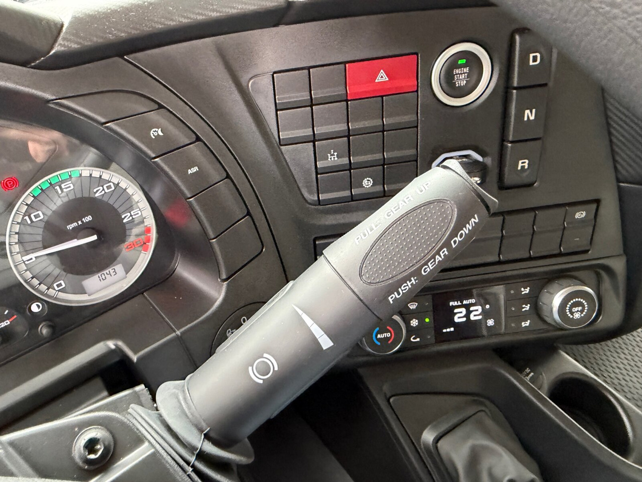 T-Way 360 6x6 T-Way 360 6x6 - משאית הרמת וו: תמונה 4 T-Way 360 6x6 T-Way 360 6x6 - משאית הרמת וו: תמונה 4