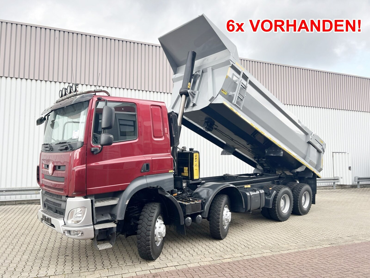 Tatra Phoenix 8x8 Phoenix 8x8, Stahlmulde ca. 22m³, hydr. Heckklappe - מסיר פסולת: תמונה 1 Tatra Phoenix 8x8 Phoenix 8x8, Stahlmulde ca. 22m³, hydr. Heckklappe - מסיר פסולת: תמונה 1