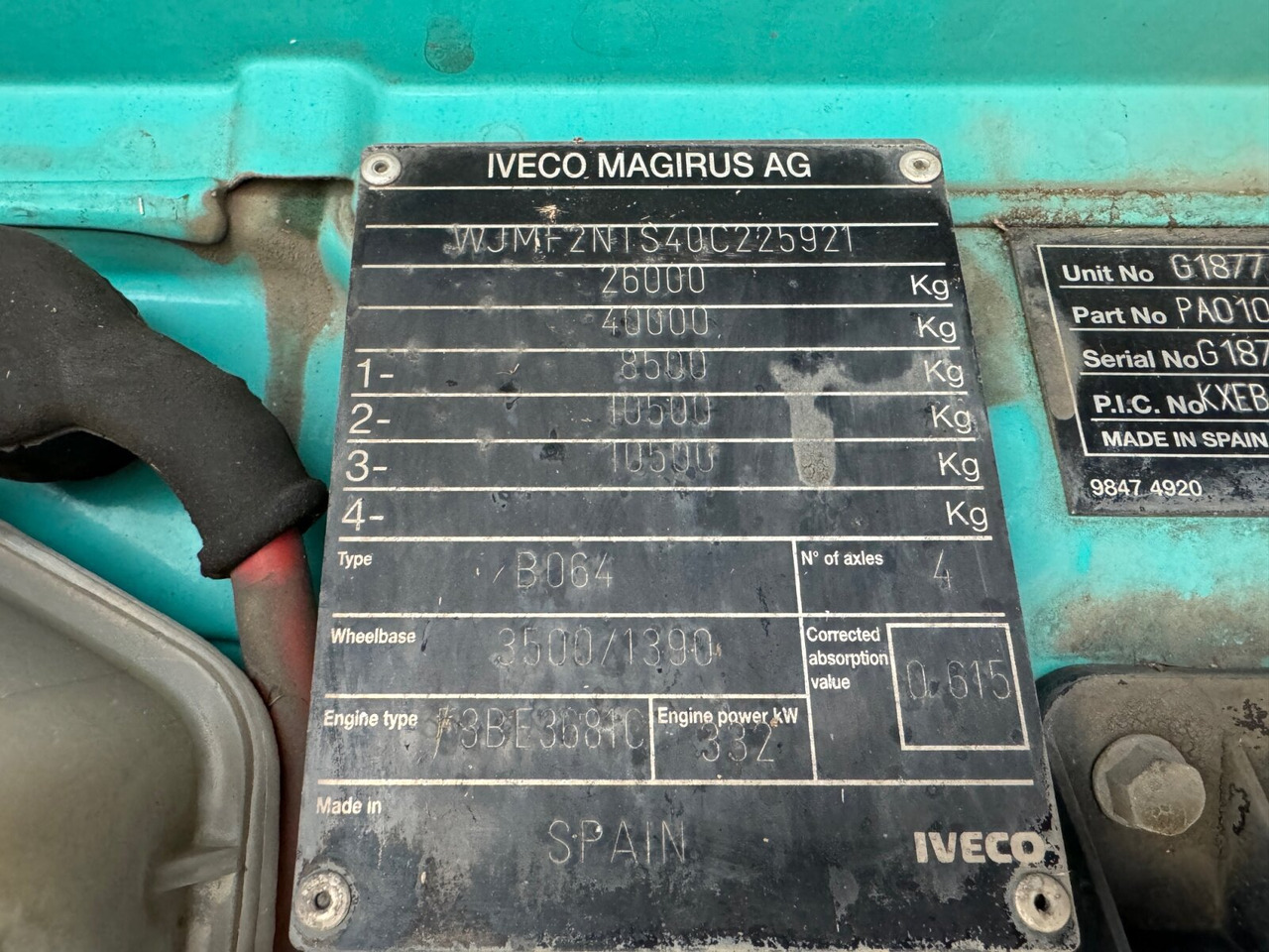 Trakker AD260T45W 6x6 Trakker AD260T45W 6x6 - משאית עם שלדת תא: תמונה 5 Trakker AD260T45W 6x6 Trakker AD260T45W 6x6 - משאית עם שלדת תא: תמונה 5