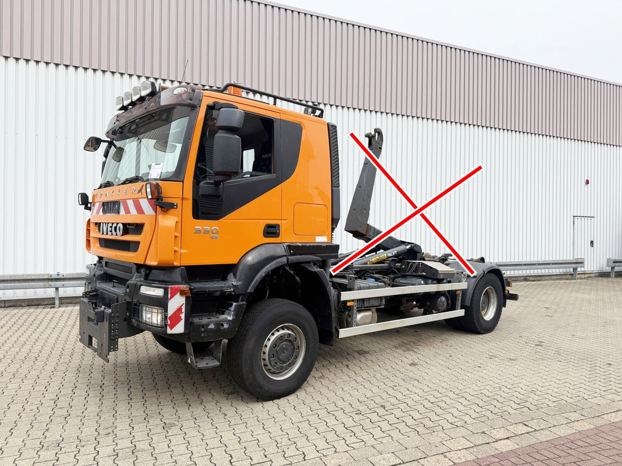 Trakker AT190T33W/P 4x4 Trakker AT190T33W/P 4x4, Winterdienstausstattung - משאית הרמת וו: תמונה 1 Trakker AT190T33W/P 4x4 Trakker AT190T33W/P 4x4, Winterdienstausstattung - משאית הרמת וו: תמונה 1