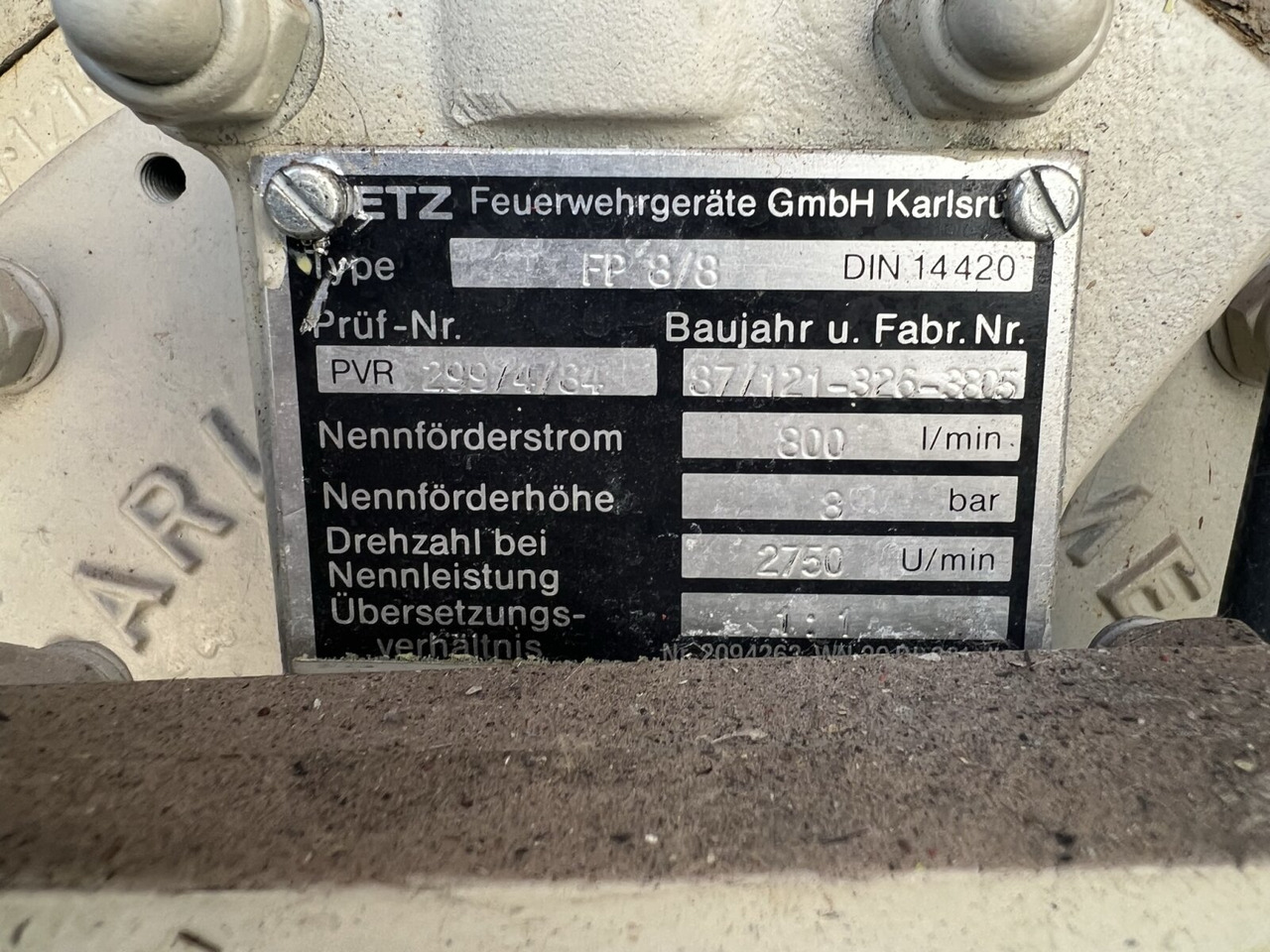 Unimog U 1300 L 435/11 4x4 U 1300 L 435/11 4x4, -Feuerwehr - משאית אש: תמונה 2 Unimog U 1300 L 435/11 4x4 U 1300 L 435/11 4x4, -Feuerwehr - משאית אש: תמונה 2