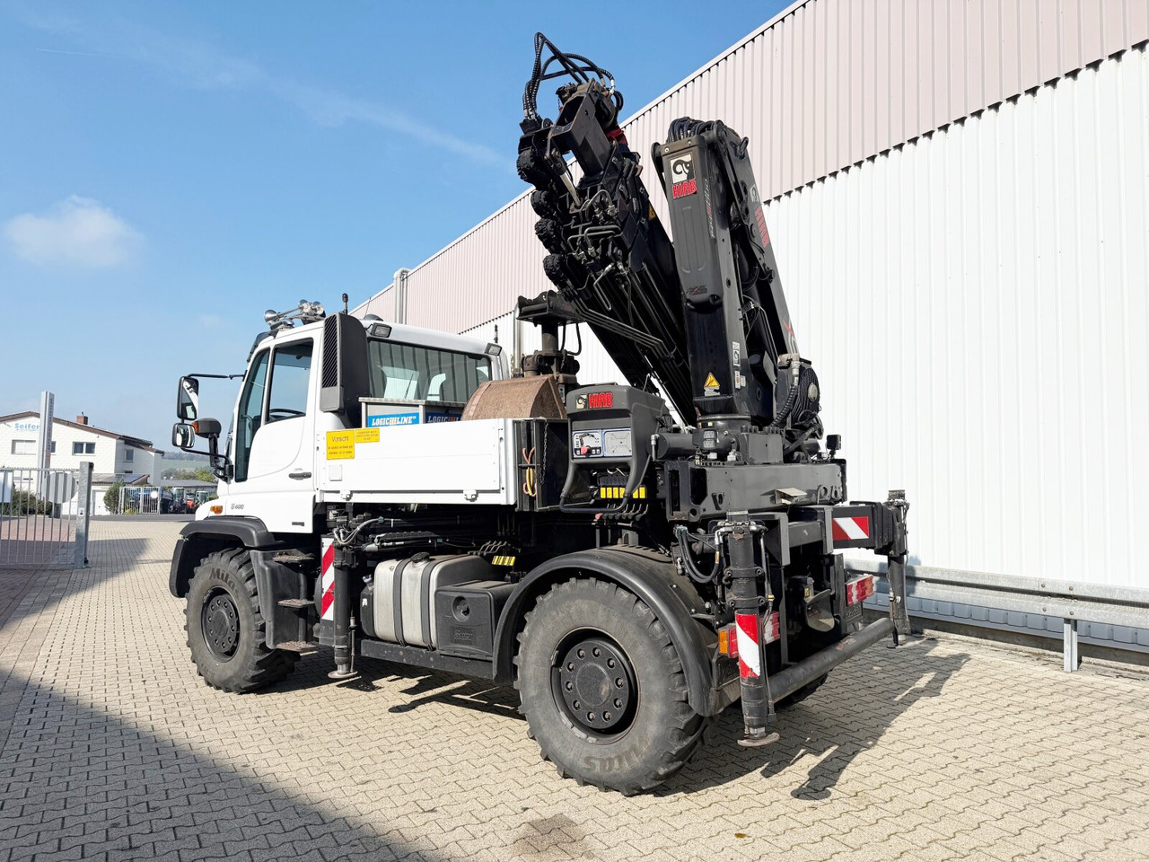 Unimog U400 4x4 U400 4x4, Frontzapfwelle, Heckkran Hiab XS 144-E4 HiDuo, Seilwinde, Funk - עגורן נייד: תמונה 2 Unimog U400 4x4 U400 4x4, Frontzapfwelle, Heckkran Hiab XS 144-E4 HiDuo, Seilwinde, Funk - עגורן נייד: תמונה 2