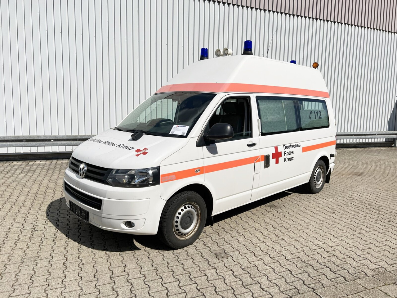 Volkswagen T5 2.0 TDI 4x2 T5 2.0 TDI 4x2, Krankenwagen - אמבולנס: תמונה 1 Volkswagen T5 2.0 TDI 4x2 T5 2.0 TDI 4x2, Krankenwagen - אמבולנס: תמונה 1