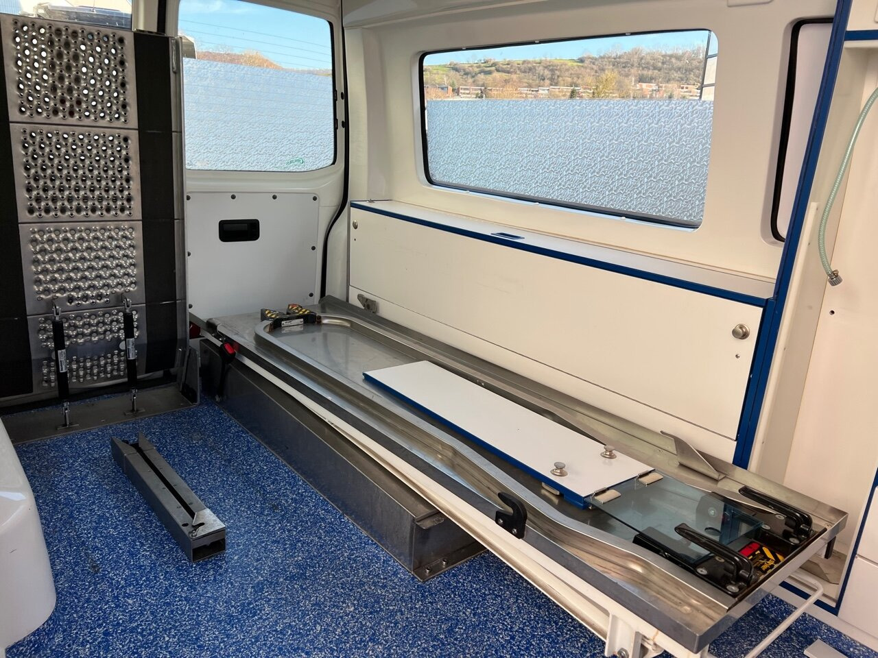 הַחכָּרָה Volkswagen T5 2.5 TDI 4x2 T5 2.5 TDI 4x2, Krankenwagen Volkswagen T5 2.5 TDI 4x2 T5 2.5 TDI 4x2, Krankenwagen: תמונה 11