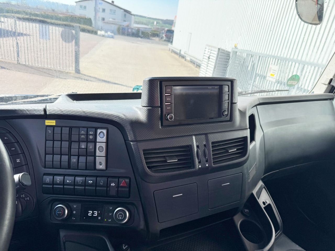 מזהיר X-Way AD260X46Z 6x4 X-Way AD260X46Z 6x4, Bordmatik: תמונה 6