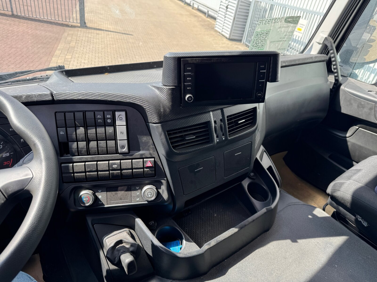 X-Way AD360X40Z/P 8x4 X-Way AD360X40Z/P 8x4 - מזהיר: תמונה 5 X-Way AD360X40Z/P 8x4 X-Way AD360X40Z/P 8x4 - מזהיר: תמונה 5