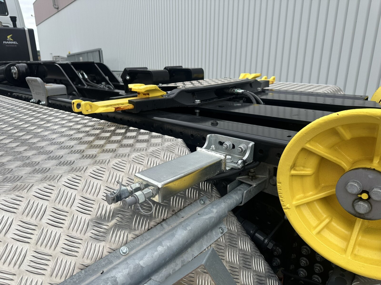X-Way AD360X48Z 8x4 X-Way AD360X48Z 8x4, Motorabtrieb, Navi, Schub-Knick - משאית הרמת וו: תמונה 3 X-Way AD360X48Z 8x4 X-Way AD360X48Z 8x4, Motorabtrieb, Navi, Schub-Knick - משאית הרמת וו: תמונה 3