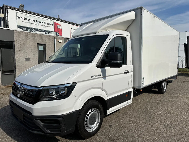 MAN TGE TGE 3.180 + 360 CAMERA + LIFT + EURO 6B + AIRCO + 720 KG LOADING + 3 SEATS - כלי רכב מסחרי עם תיבה: תמונה 1 MAN TGE TGE 3.180 + 360 CAMERA + LIFT + EURO 6B + AIRCO + 720 KG LOADING + 3 SEATS - כלי רכב מסחרי עם תיבה: תמונה 1