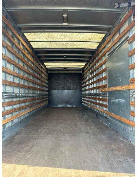 MAN TGL 12.210 MANUAL + 2000 KG LIFT + 2.60 M HIGH BIG BOX + AIRCO + SPRING / SPRING + 3 SEATS - משאית תיבה: תמונה 4 MAN TGL 12.210 MANUAL + 2000 KG LIFT + 2.60 M HIGH BIG BOX + AIRCO + SPRING / SPRING + 3 SEATS - משאית תיבה: תמונה 4