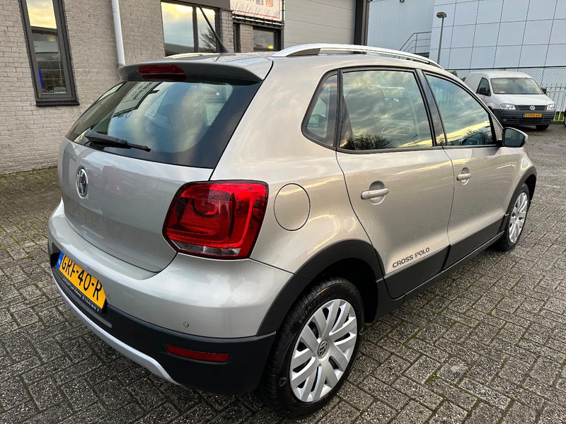 Volkswagen Polo 1.2 TSI CROSS + AUTOMATIC + 101.474 KM + APK/TUV - האצ'בק: תמונה 5 Volkswagen Polo 1.2 TSI CROSS + AUTOMATIC + 101.474 KM + APK/TUV - האצ'בק: תמונה 5
