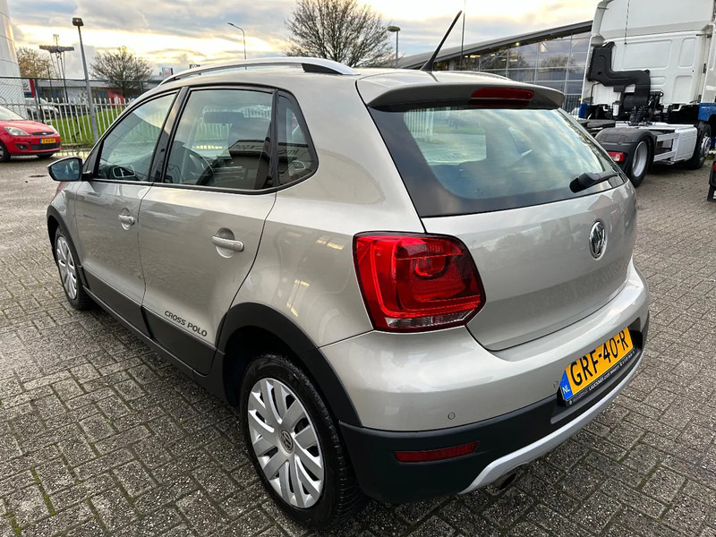 Volkswagen Polo 1.2 TSI CROSS + AUTOMATIC + 101.474 KM + APK/TUV - האצ'בק: תמונה 3 Volkswagen Polo 1.2 TSI CROSS + AUTOMATIC + 101.474 KM + APK/TUV - האצ'בק: תמונה 3