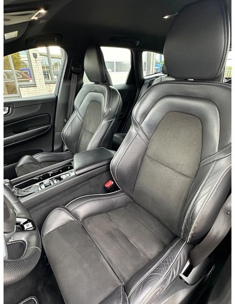 מכונית Volvo XC60 D5 AWD + R-DESIGN + ALCANTARA + CAMERA + NAVI: תמונה 13 מכונית Volvo XC60 D5 AWD + R-DESIGN + ALCANTARA + CAMERA + NAVI: תמונה 13