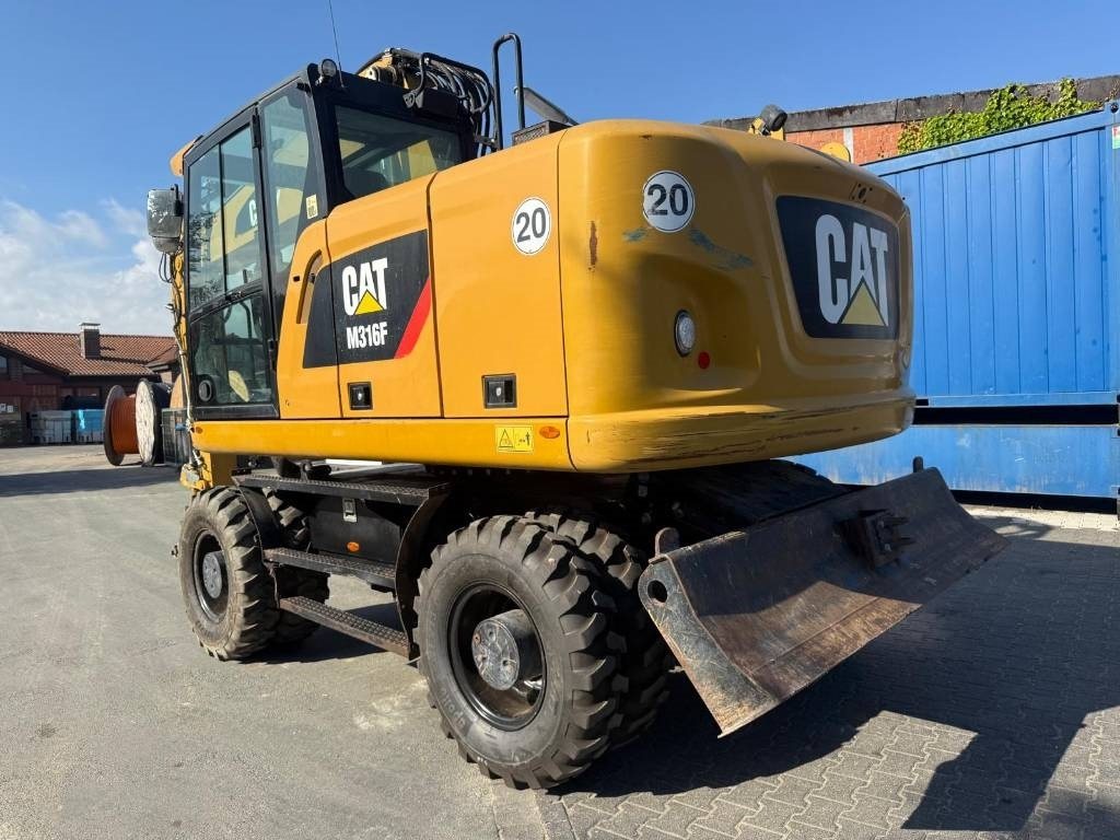 CAT M 316F - מחפר גלגלים: תמונה 2 CAT M 316F - מחפר גלגלים: תמונה 2