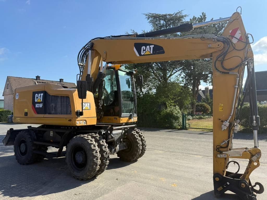 CAT M 316F - מחפר גלגלים: תמונה 3 CAT M 316F - מחפר גלגלים: תמונה 3