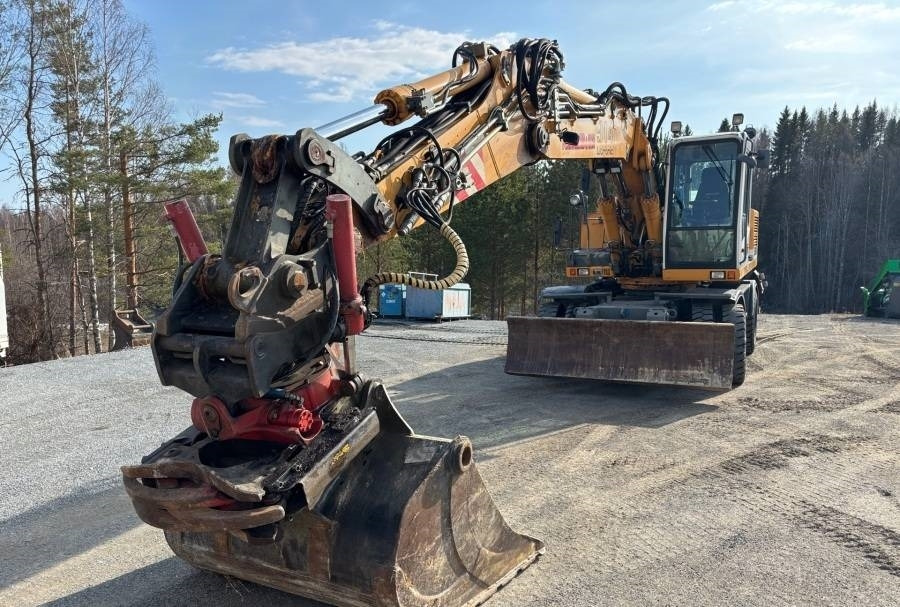 Liebherr A 914 Litronic A2-PL Tiltrotator 30Km/h - מחפר גלגלים: תמונה 5 Liebherr A 914 Litronic A2-PL Tiltrotator 30Km/h - מחפר גלגלים: תמונה 5