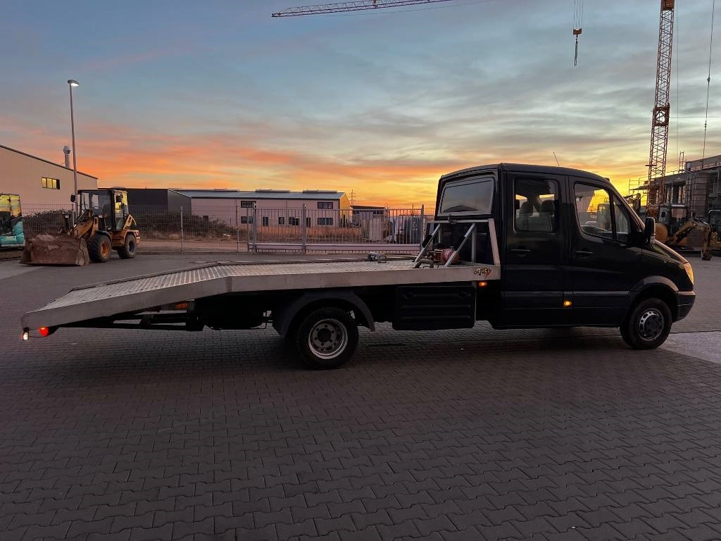 Mercedes-Benz 515 CDI - משאית הובלה אוטומטית: תמונה 5 Mercedes-Benz 515 CDI - משאית הובלה אוטומטית: תמונה 5