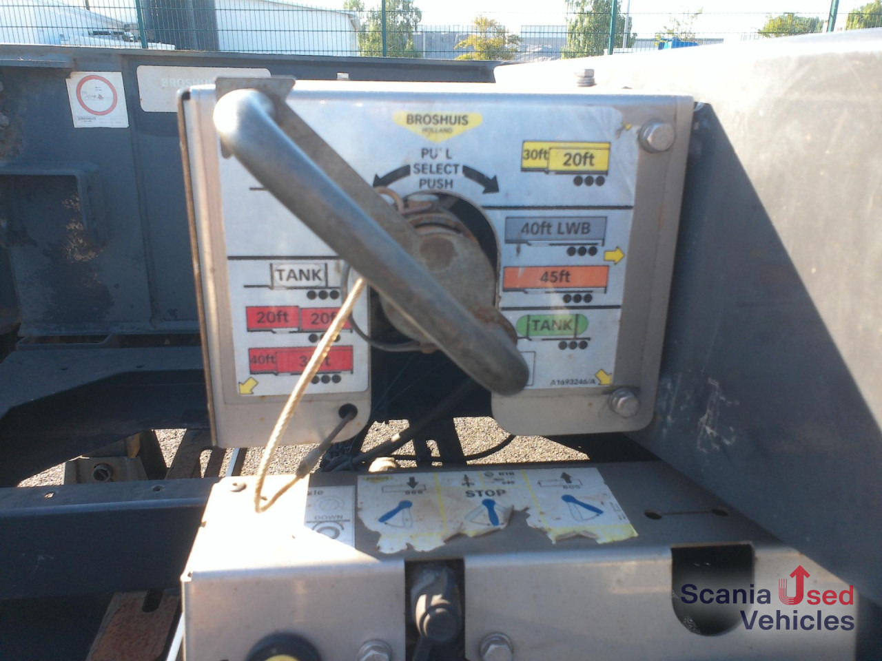 BROSHUIS Container Chassis 20-40-45 Fuss Lift - סמיטריילר מוביל מכולות/ החלפת גוף: תמונה 4 BROSHUIS Container Chassis 20-40-45 Fuss Lift - סמיטריילר מוביל מכולות/ החלפת גוף: תמונה 4