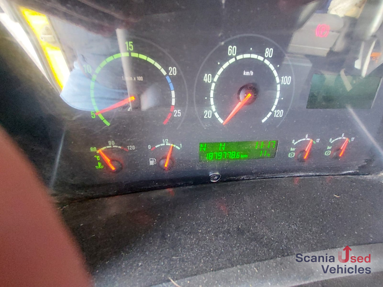 SCANIA R 420 LA4x2MEB Volumen MEGA Jumbo Vollluft - יחידת טרקטור: תמונה 5 SCANIA R 420 LA4x2MEB Volumen MEGA Jumbo Vollluft - יחידת טרקטור: תמונה 5