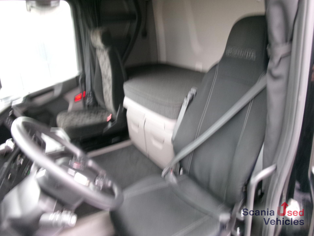 SCANIA R 450 A4x2NA - יחידת טרקטור: תמונה 2 SCANIA R 450 A4x2NA - יחידת טרקטור: תמונה 2
