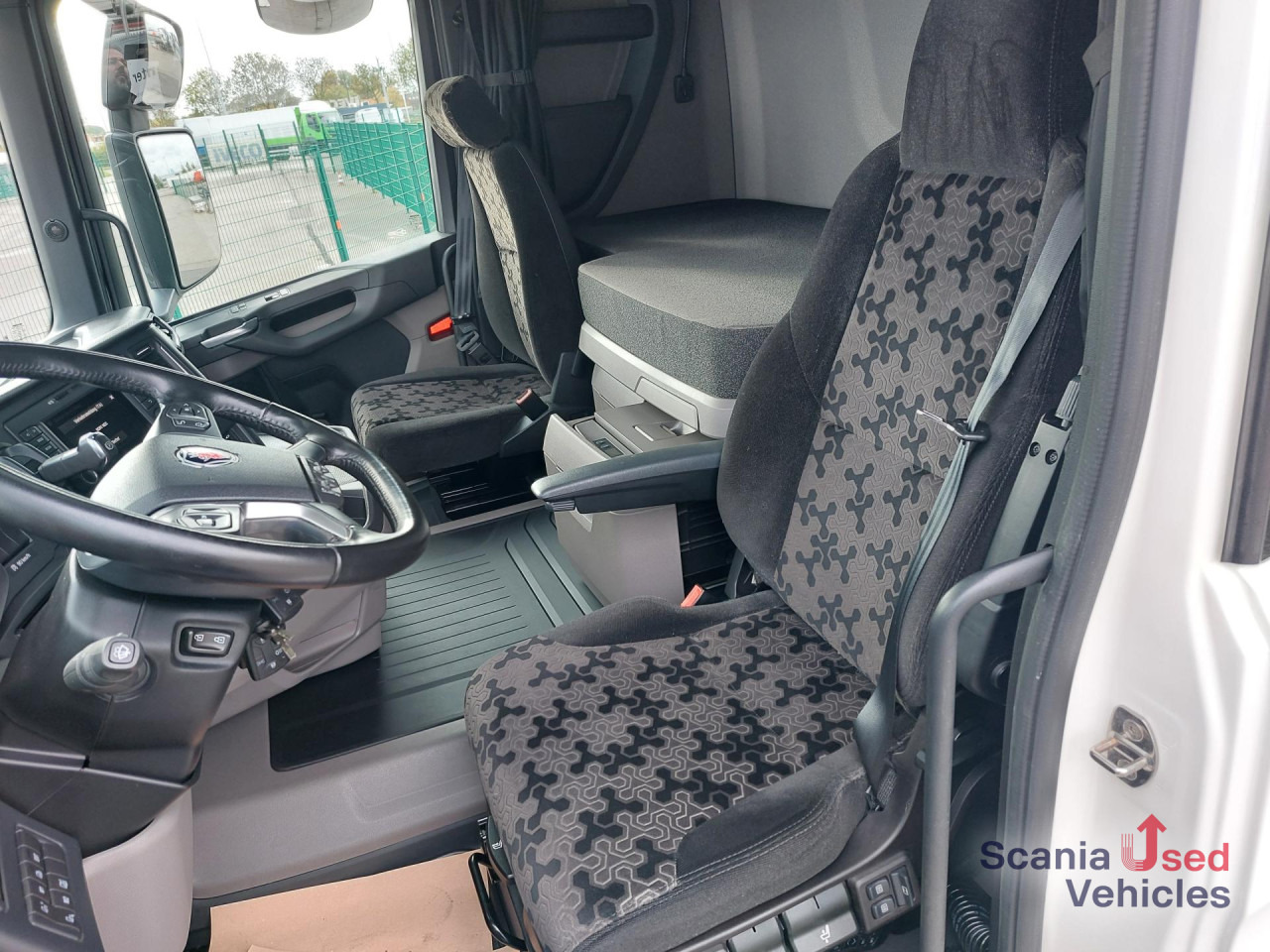 SCANIA R 460 A4x2NA, SUPER, NAVI, Standklima - יחידת טרקטור: תמונה 4 SCANIA R 460 A4x2NA, SUPER, NAVI, Standklima - יחידת טרקטור: תמונה 4