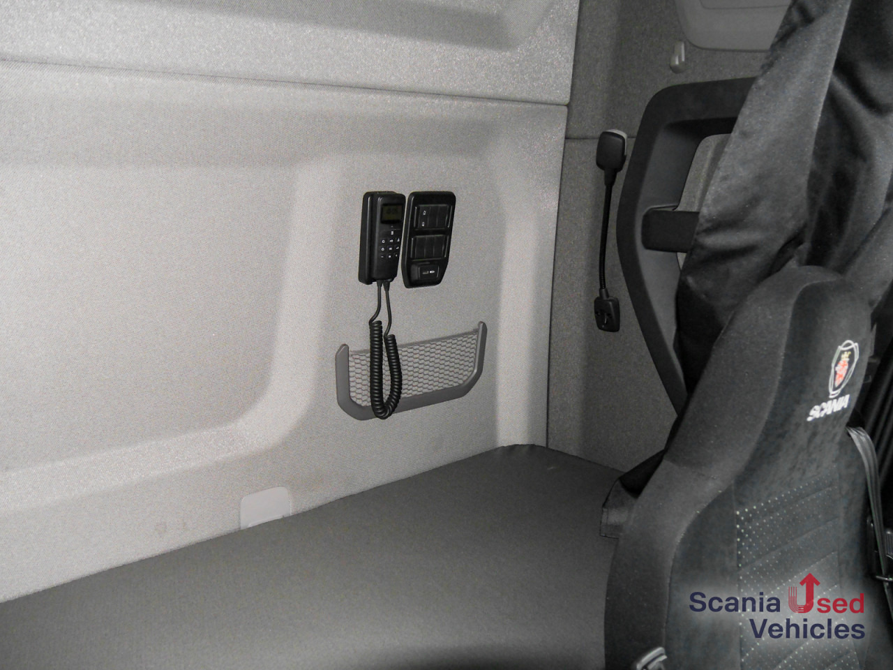 SCANIA R 410 B6x2*4NB - Pritsche / Plane / LBW - - משאית וילונות צד: תמונה 3 SCANIA R 410 B6x2*4NB - Pritsche / Plane / LBW - - משאית וילונות צד: תמונה 3