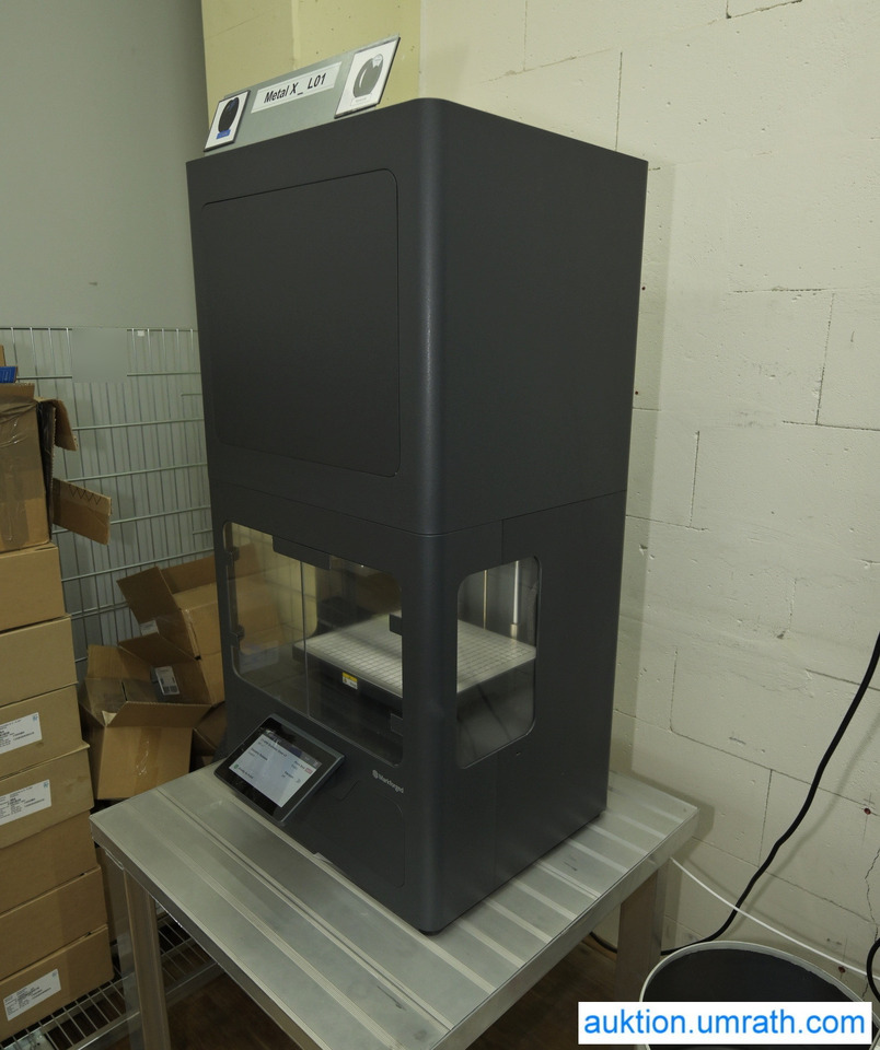 Markforged Metal X Metal X Metal-3D-Printing farm - מכונת הדפסה: תמונה 3 Markforged Metal X Metal X Metal-3D-Printing farm - מכונת הדפסה: תמונה 3