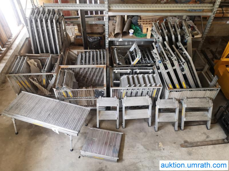 Posten Konvolut Zarges Plattform Laufsteg Bühne Überstieg Gehsteig Sockel Treppen Aluminium hochwertig - ציוד לסדנאות: תמונה 1 Posten Konvolut Zarges Plattform Laufsteg Bühne Überstieg Gehsteig Sockel Treppen Aluminium hochwertig - ציוד לסדנאות: תמונה 1