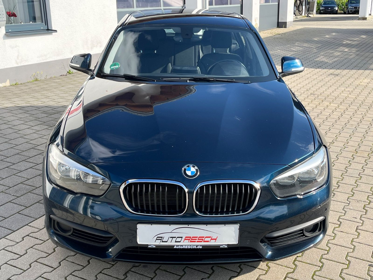 BMW 118 Baureihe 1 Lim. 5-trg. 118 d - סדאן: תמונה 4 BMW 118 Baureihe 1 Lim. 5-trg. 118 d - סדאן: תמונה 4