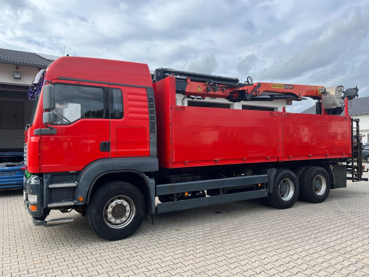 MAN TGA 26.480 mit Palfinger PK 24001L mit Winde - משאית צד נופל/ שטוחה, משאית מנוף: תמונה 2 MAN TGA 26.480 mit Palfinger PK 24001L mit Winde - משאית צד נופל/ שטוחה, משאית מנוף: תמונה 2