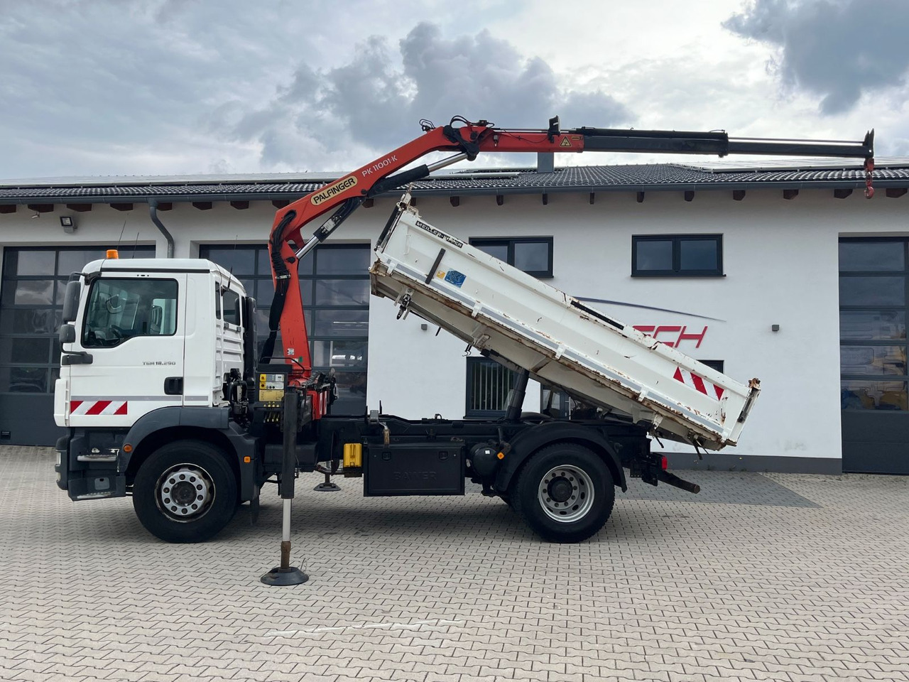 MAN TGM 18.290 Kipper Kran Palfinger PK 11001 - מזהיר, משאית מנוף: תמונה 2 MAN TGM 18.290 Kipper Kran Palfinger PK 11001 - מזהיר, משאית מנוף: תמונה 2