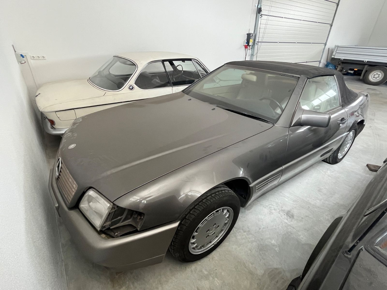 Mercedes-Benz SL 500 Deutsches Farhzeug aus 1. Hand ca. 60Tkm - מכונית: תמונה 1 Mercedes-Benz SL 500 Deutsches Farhzeug aus 1. Hand ca. 60Tkm - מכונית: תמונה 1