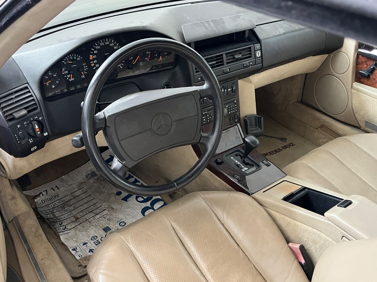 Mercedes-Benz SL 500 Deutsches Farhzeug aus 1. Hand ca. 60Tkm - מכונית: תמונה 4 Mercedes-Benz SL 500 Deutsches Farhzeug aus 1. Hand ca. 60Tkm - מכונית: תמונה 4