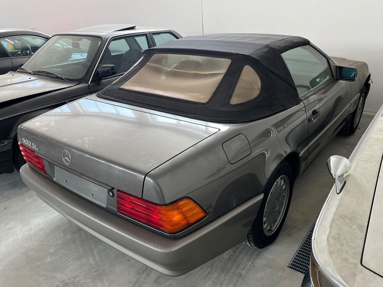 Mercedes-Benz SL 500 Deutsches Farhzeug aus 1. Hand ca. 60Tkm - מכונית: תמונה 2 Mercedes-Benz SL 500 Deutsches Farhzeug aus 1. Hand ca. 60Tkm - מכונית: תמונה 2