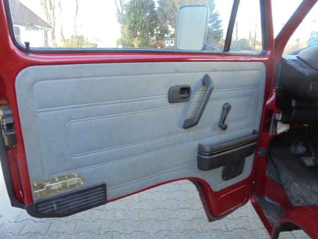 מוטורהום VOLKSWAGEN T3 Syncro 4X4 1.9 TD Wie neu!: תמונה 18